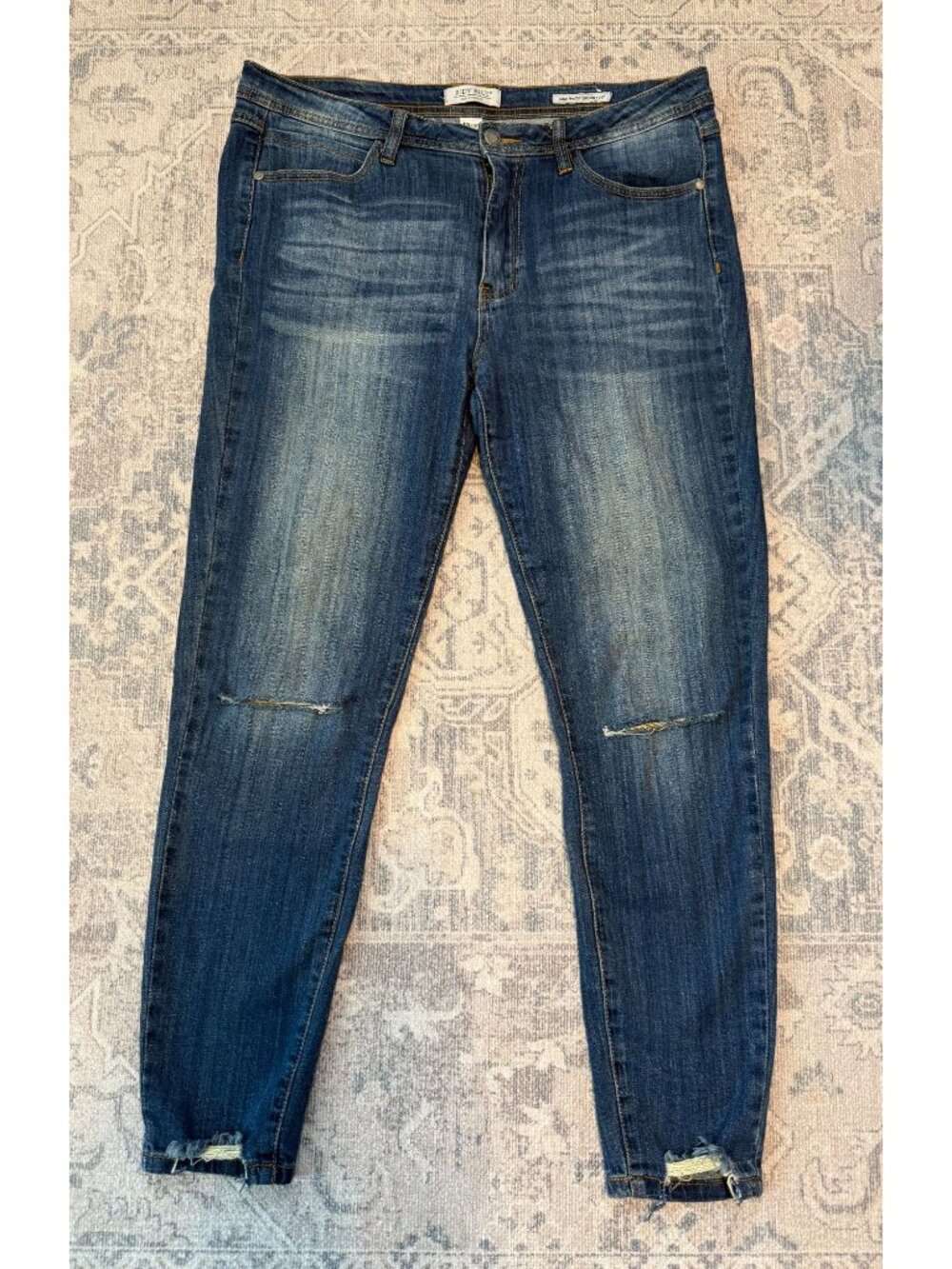 Judy Blue Skinny Fit High Rise Distressed Stretch Denim Ankle Jeans Size 13